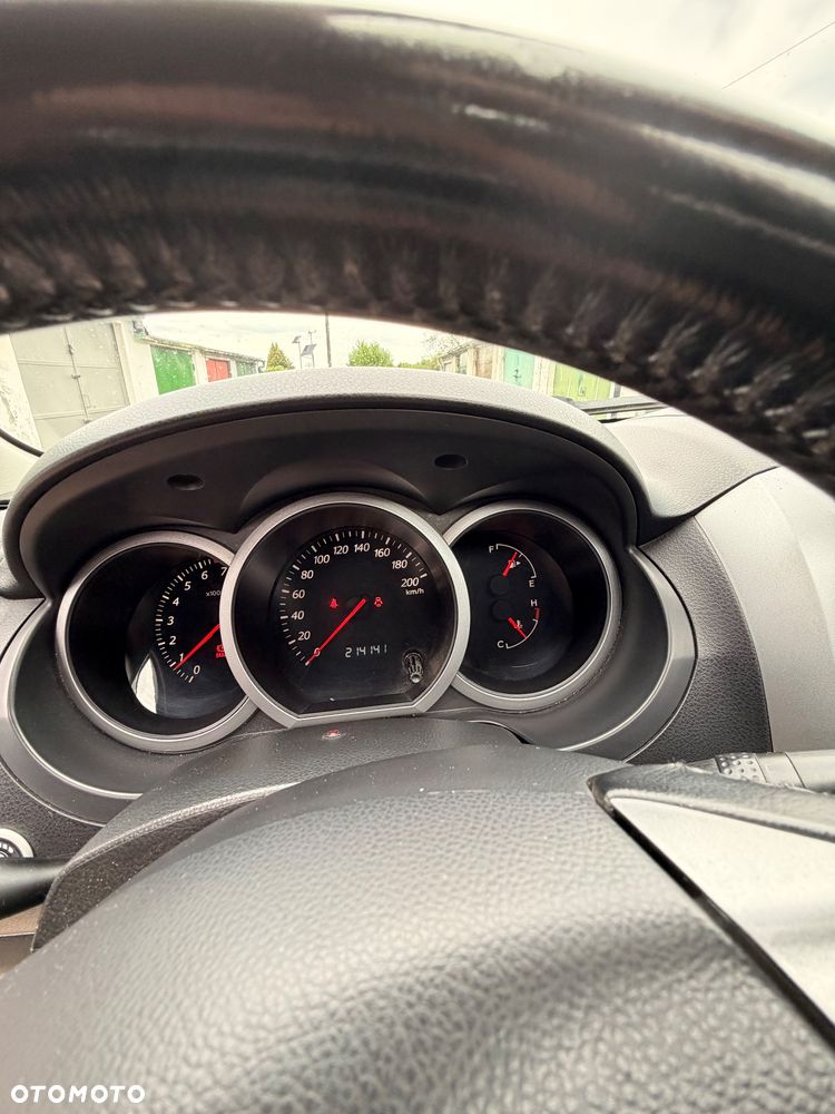 Suzuki Grand Vitara 2.0 De luxe - 7
