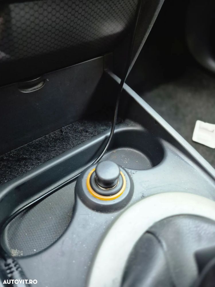 Renault Megane II Sedan 1.6 Influence - 32