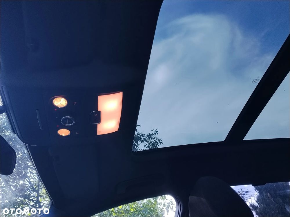 Audi A4 Avant 2.0 TDI Multitronic - 14