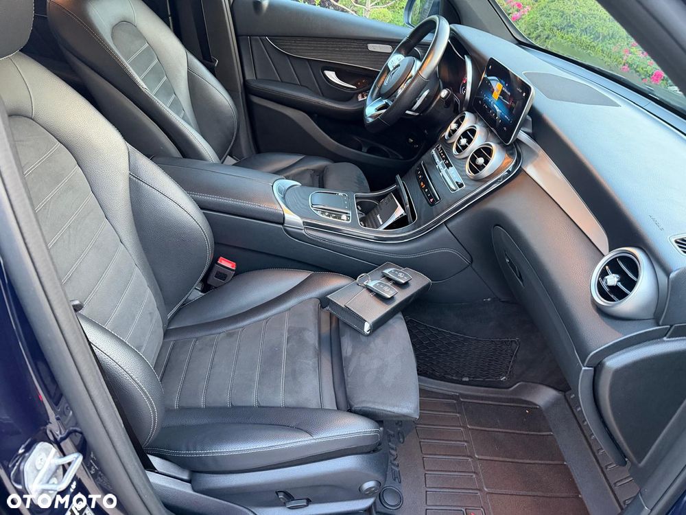 Mercedes-Benz GLC 400 d 4Matic 9G-TRONIC AMG Line - 12