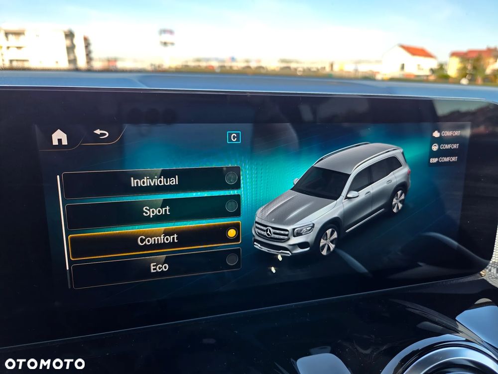 Mercedes-Benz GLB 200 d 4-Matic Progressive 8G-DCT - 24