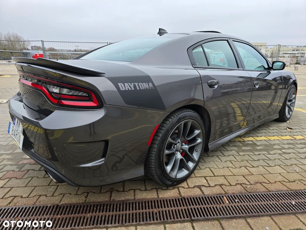 Dodge Charger 5.7 R/T Daytona - 6