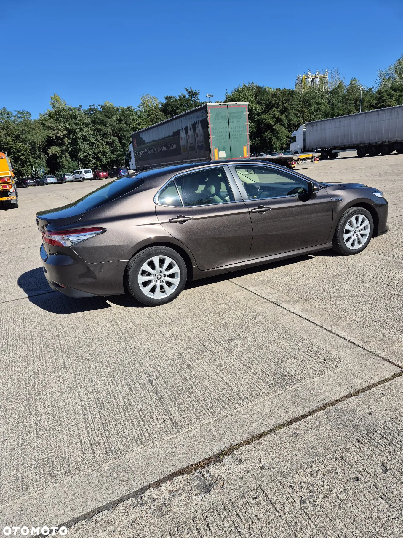 Toyota Camry - 7