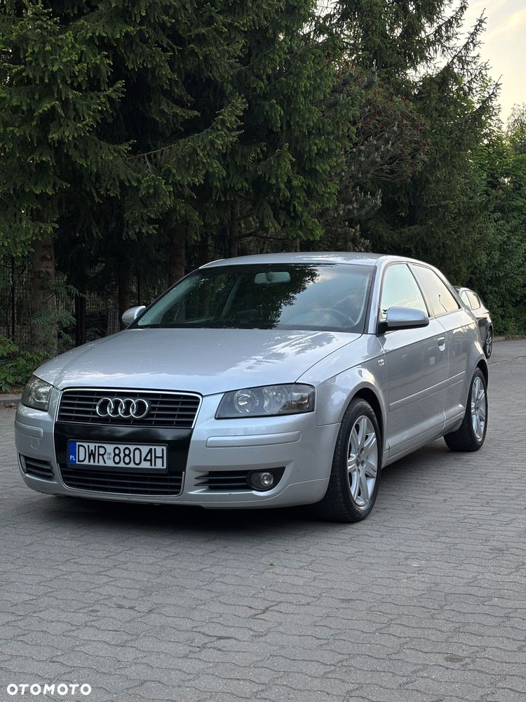 Audi A3 3-drzwiowe 2.0 TDI DPF Ambition - 1