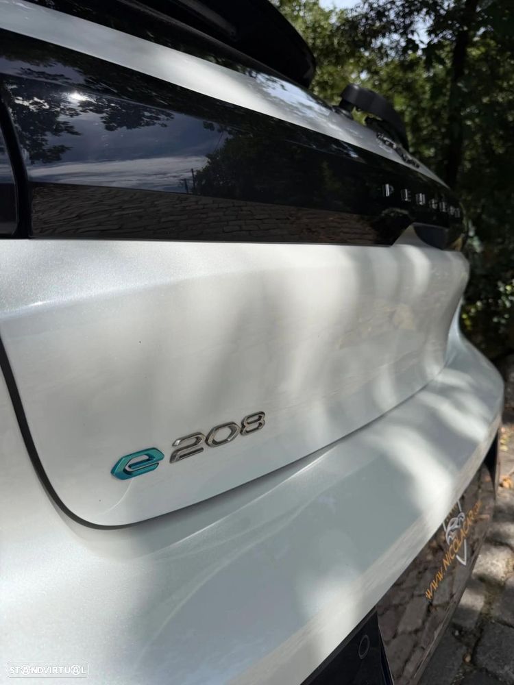 Peugeot e-208 50 kWh Allure Pack - 14