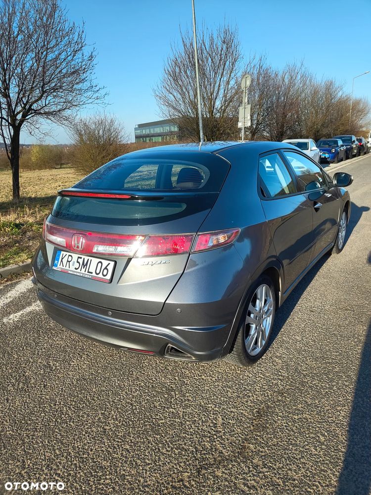 Honda Civic 1.8 Sport - 4