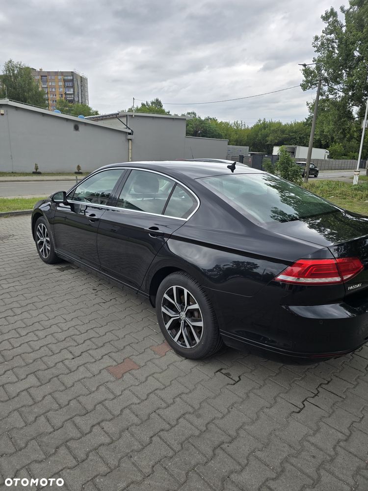 Volkswagen Passat 1.8 TSI BMT Comfortline - 4