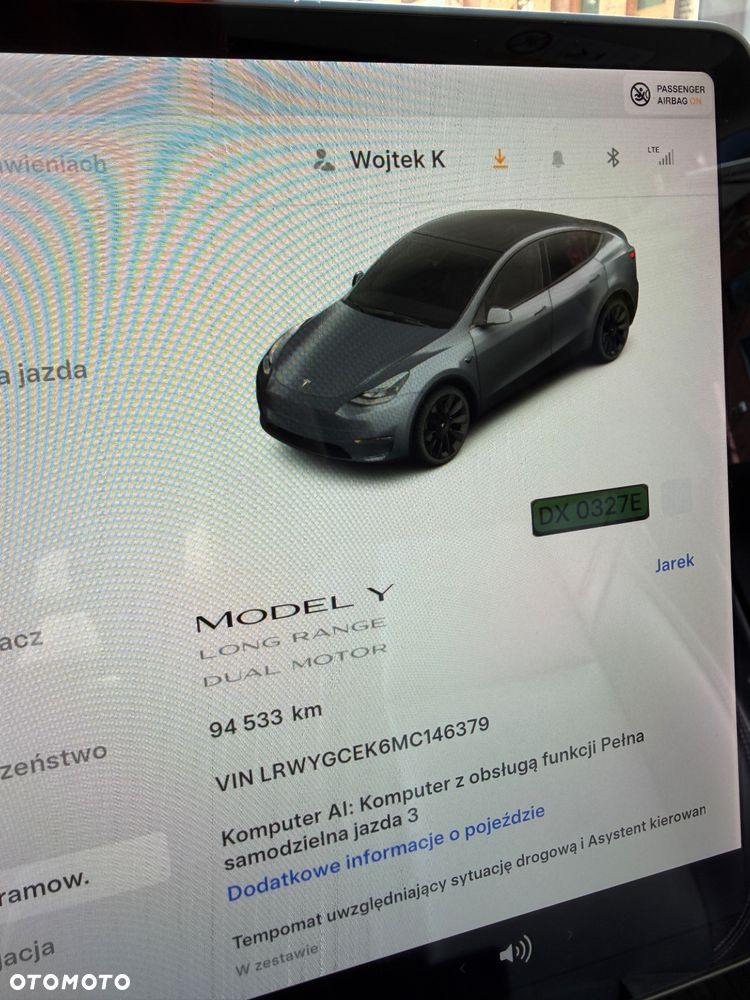 Tesla Model Y - 10