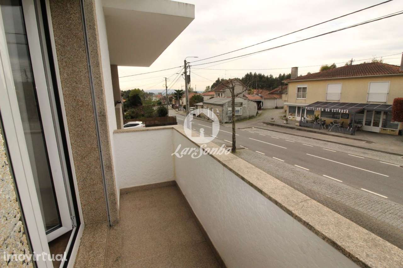 Andar Moradia Grande Garagem Estorãos Fafe - Grande imagem: 4/17