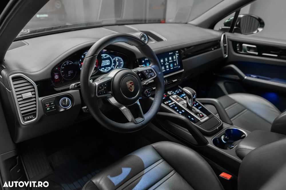 Porsche Cayenne E-Hybrid - 15