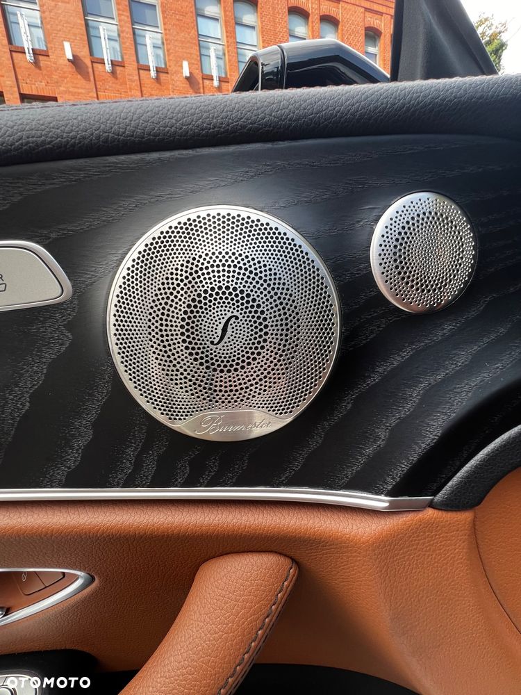 Mercedes-Benz Klasa E 300 9G-TRONIC - 22