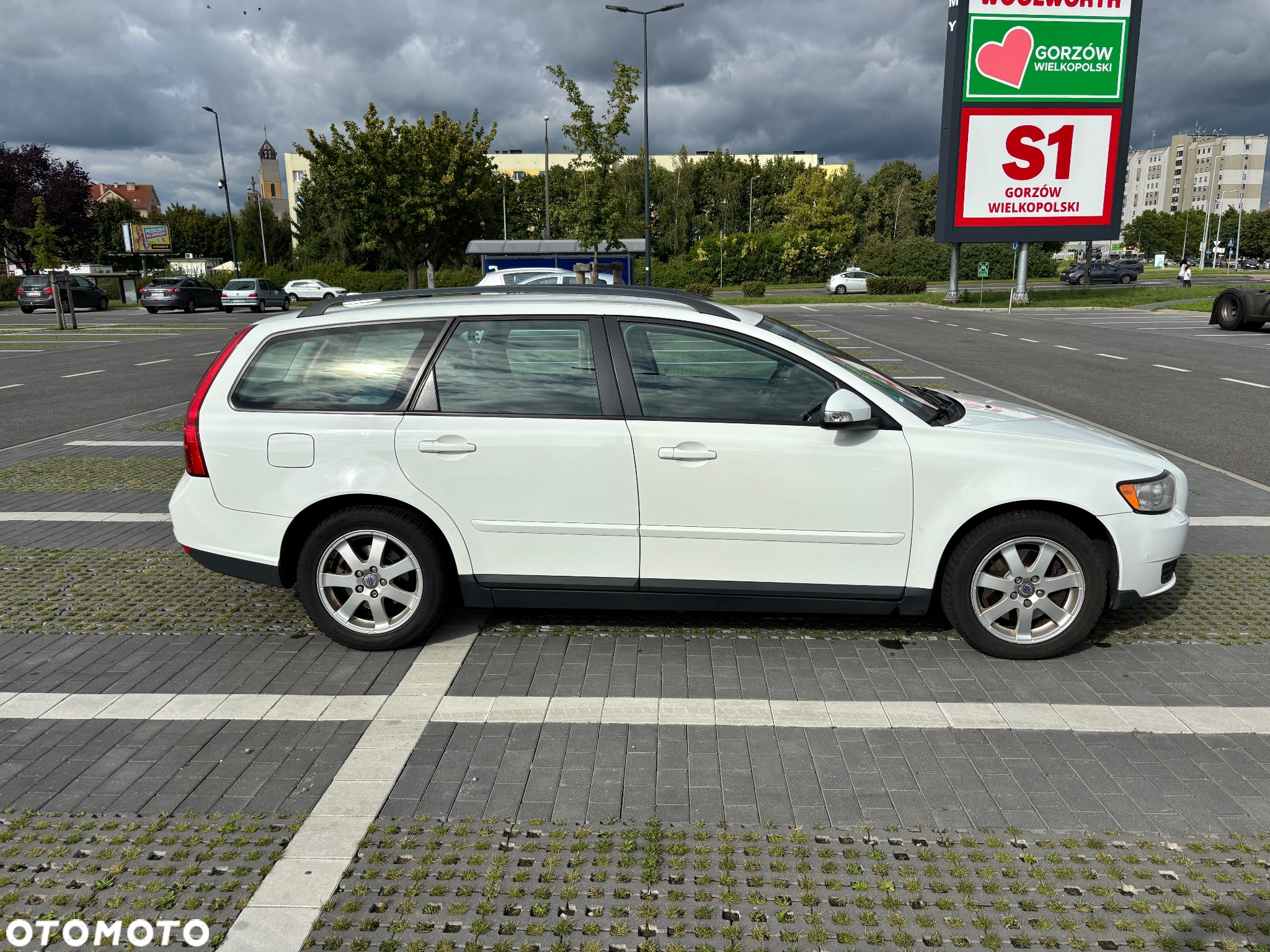 Volvo V50 - 3