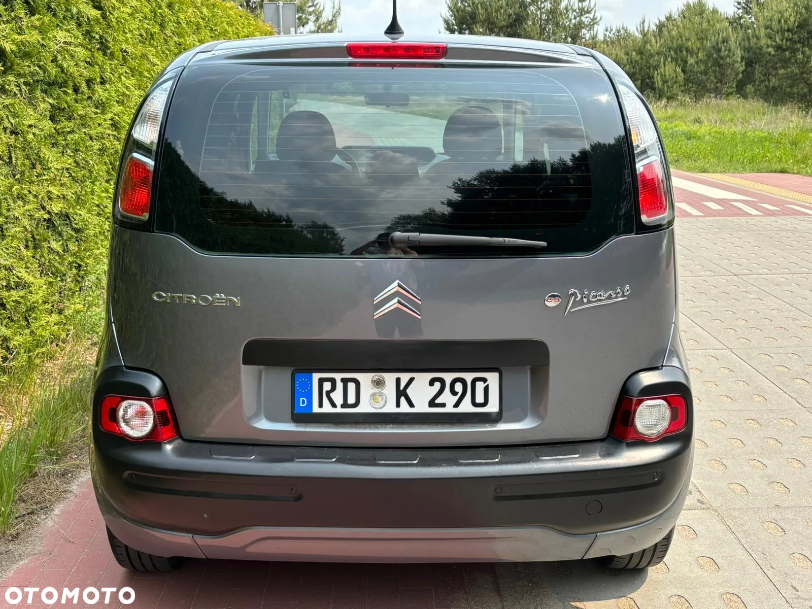 Citroën C3 Picasso 1.4i Attraction - 4