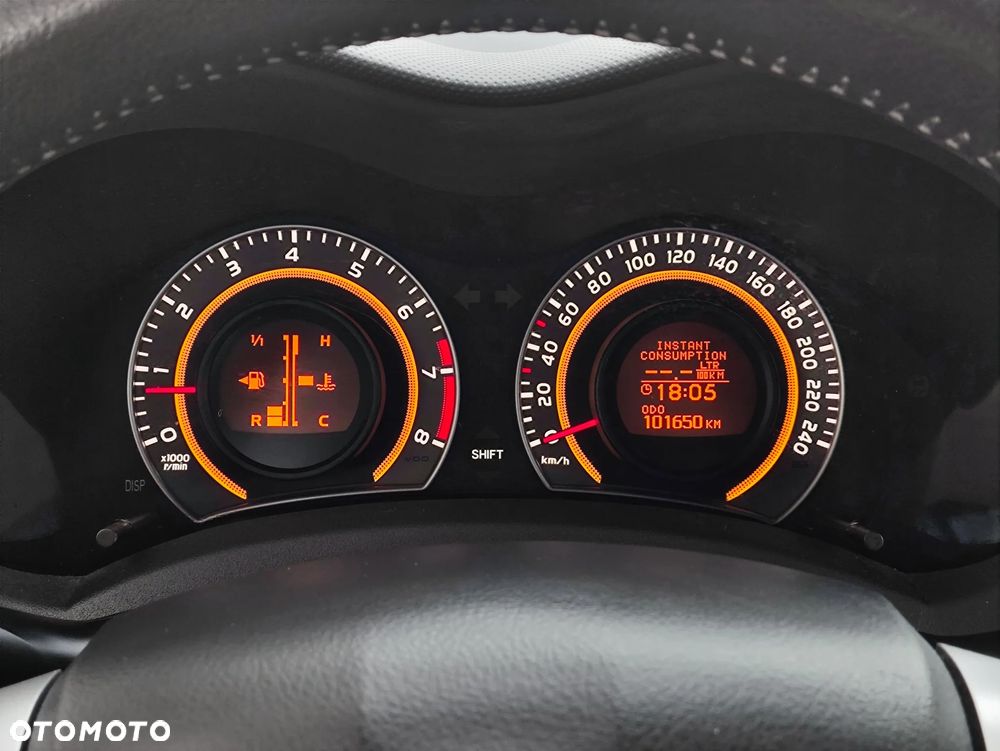 Toyota Auris 1.6 Executive - 24