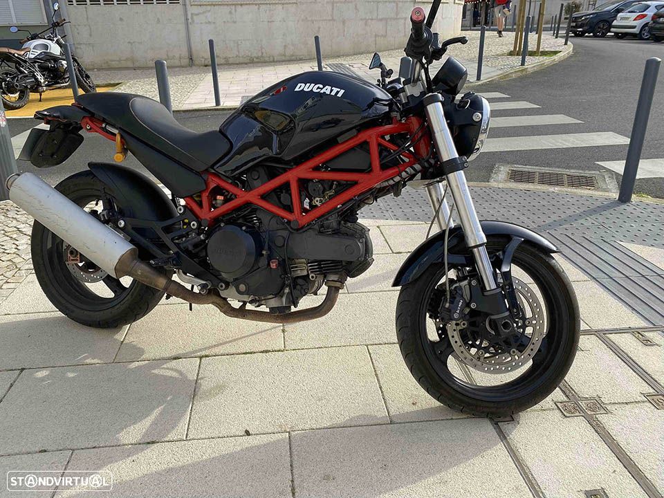 Ducati Monster - 4