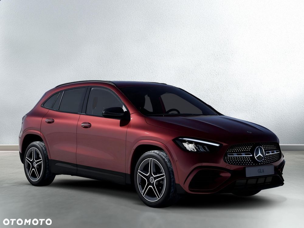 Mercedes-Benz GLA 200 mHEV 7G-DCT - 2