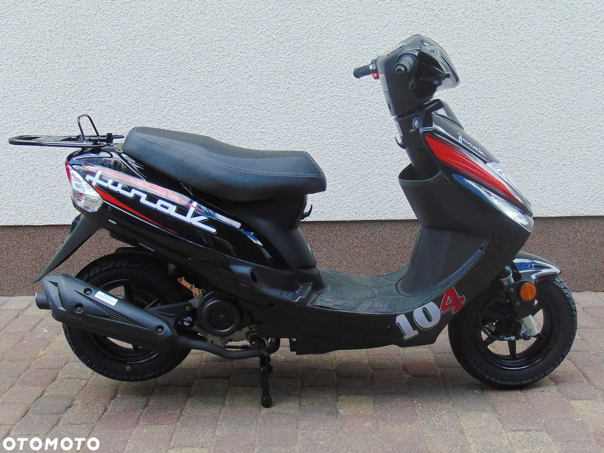 Junak 104 - 2
