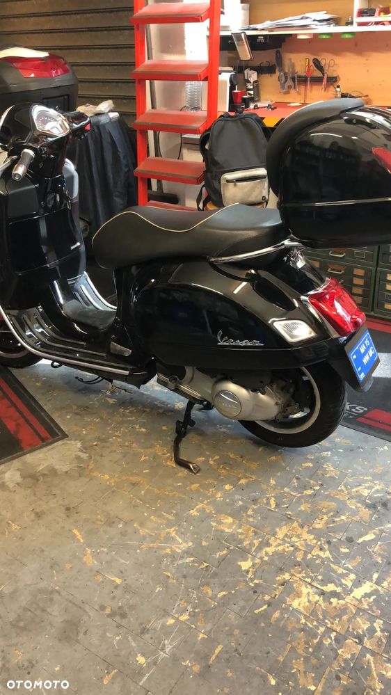 Vespa GTS - 4