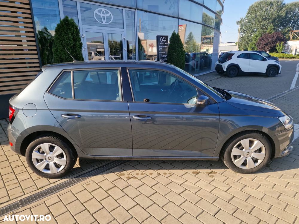 Skoda Fabia - 5
