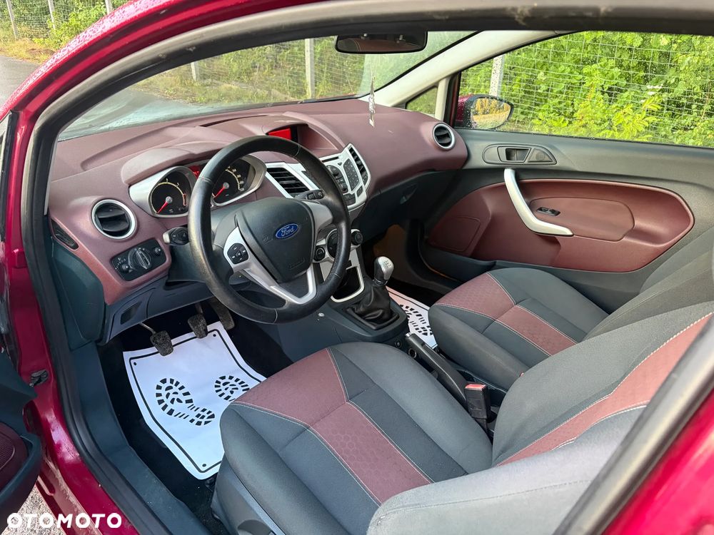 Ford Fiesta 1.4 Ghia - 7