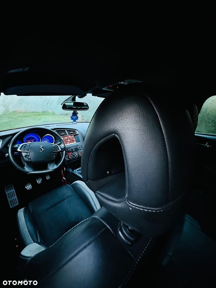 Citroën DS4 VTi 120 SoChic - 28