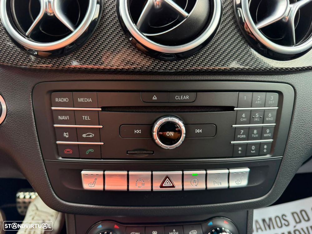 Mercedes-Benz B 220 d AMG Line - 28
