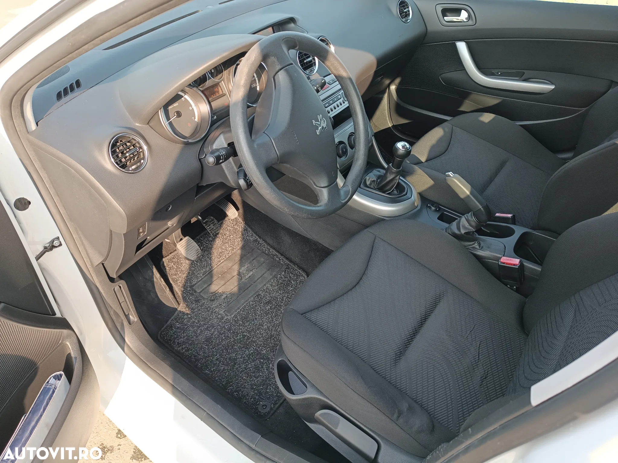 Peugeot 308 SW 100 VTi Tendance - 14