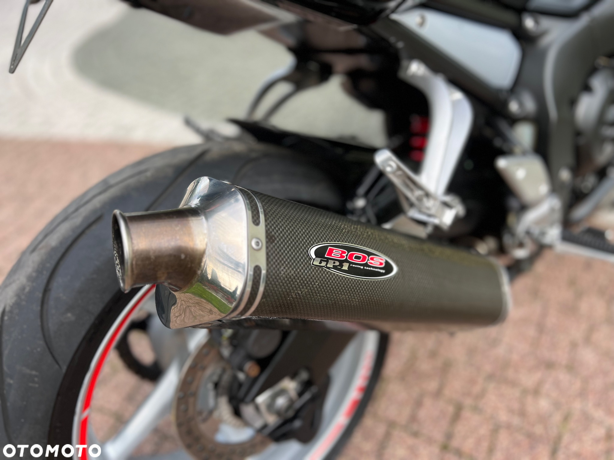 Yamaha FZ - 13