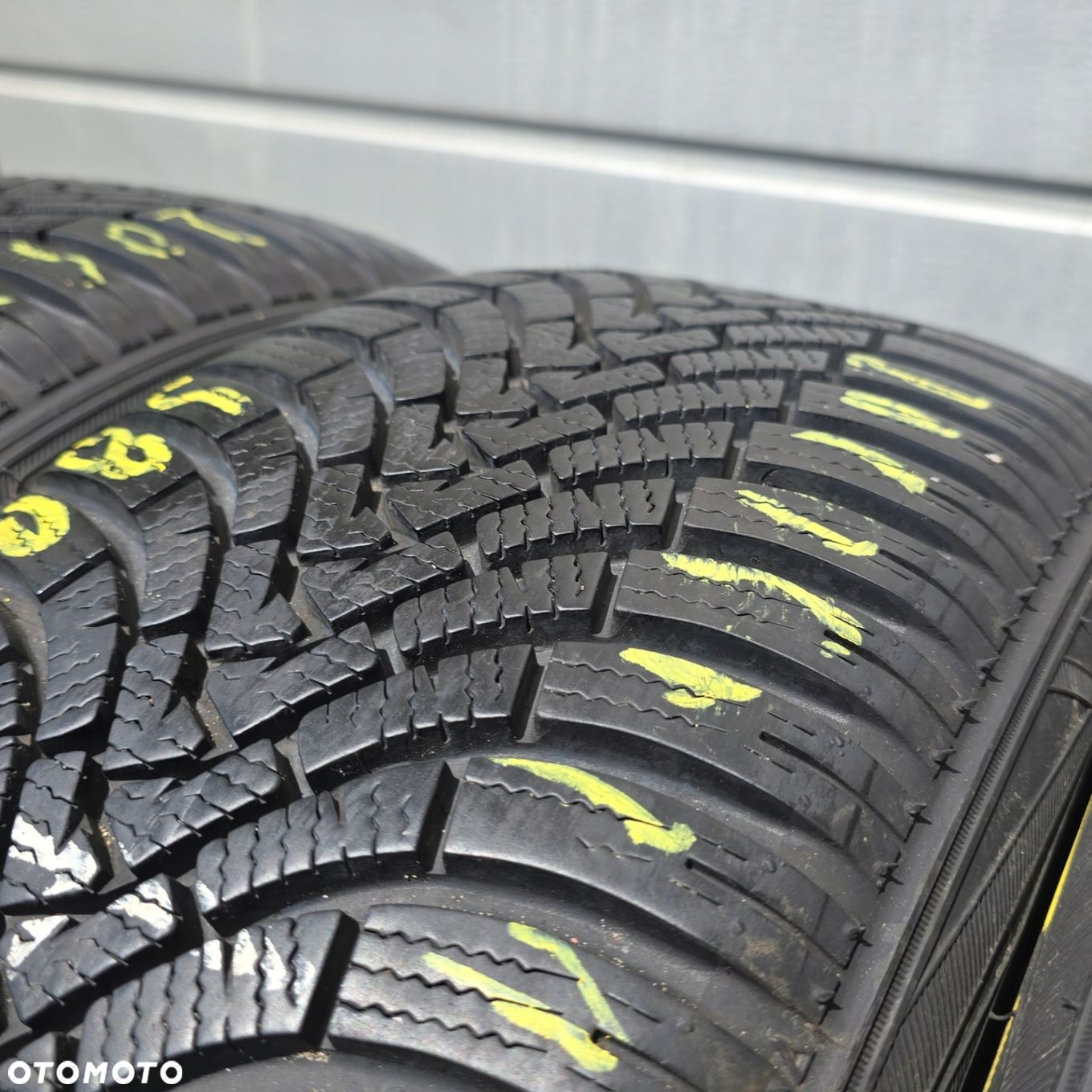 FALKEN EUROWINTER HS01 205/50R17 93V 23R 4X - 4
