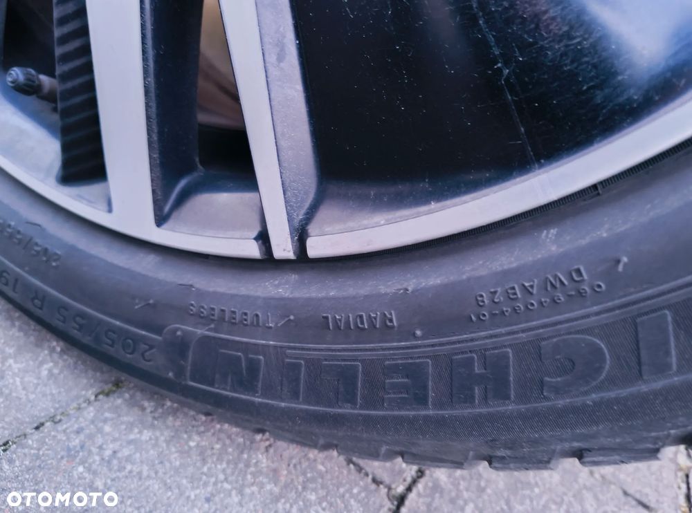 Peugeot 5008 PureTech 130 EAT8 Stop & Start GT - 35