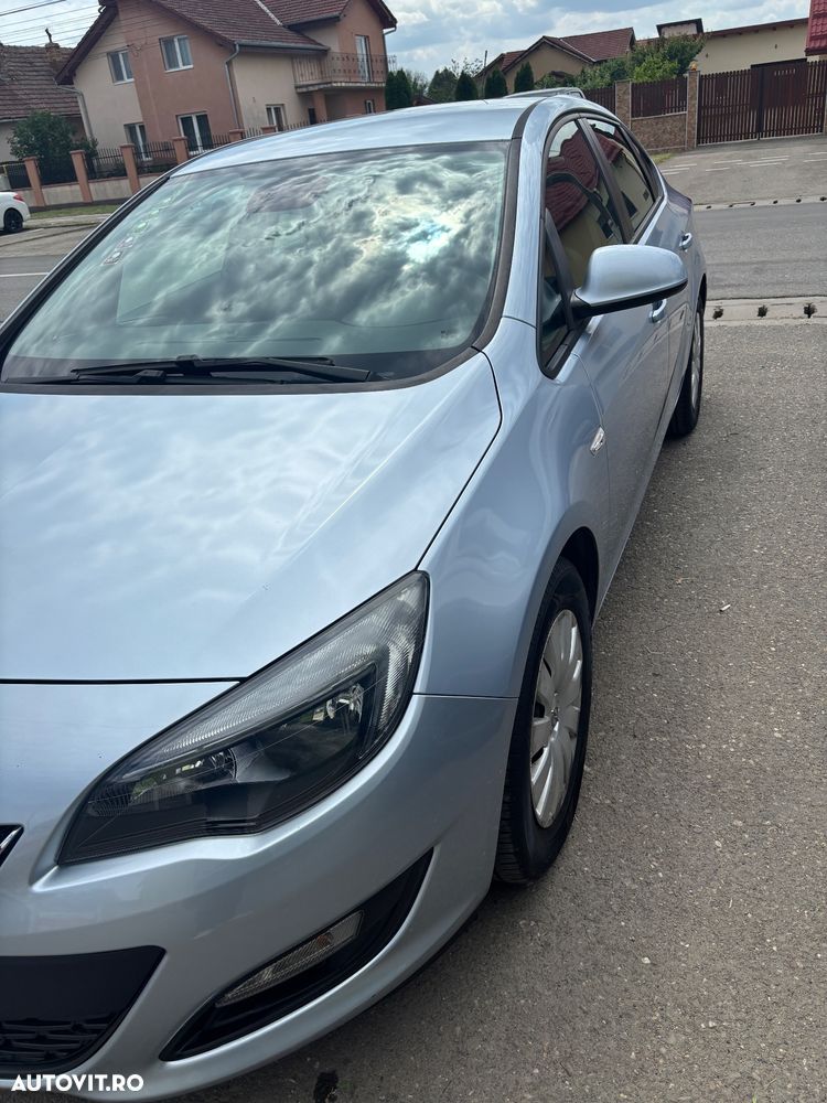 Opel Astra - 5