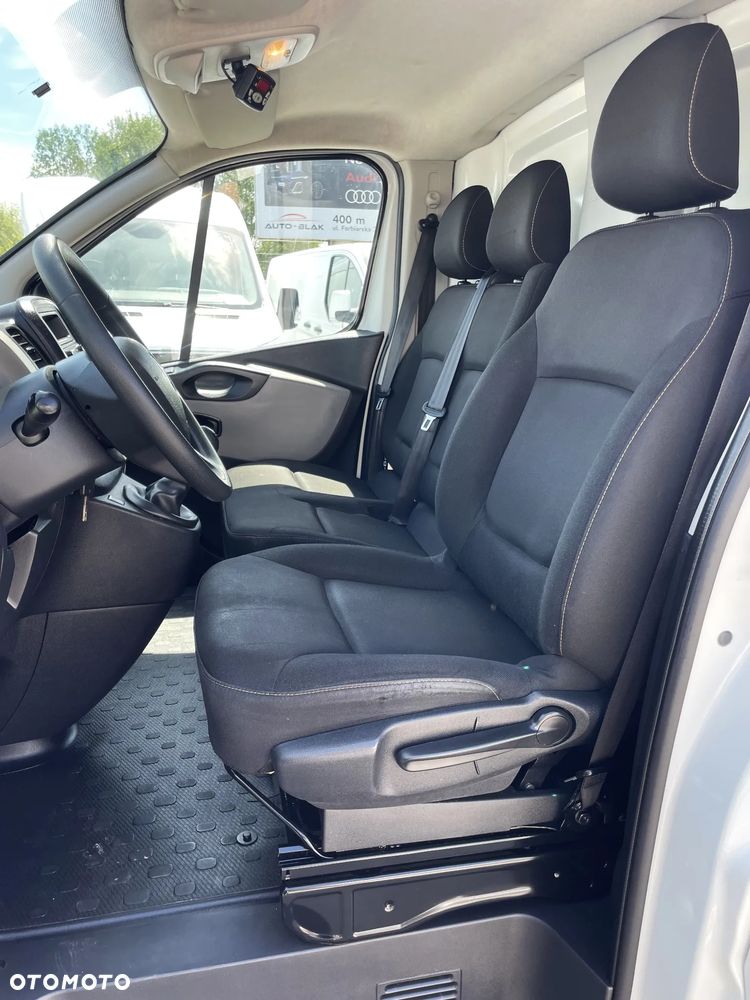 Renault Trafic - 9