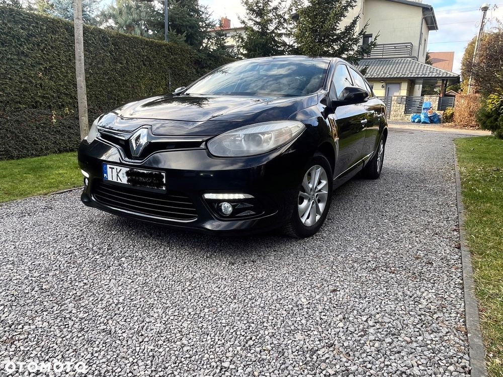 Renault Fluence ver-1-6-16v-limited - 4