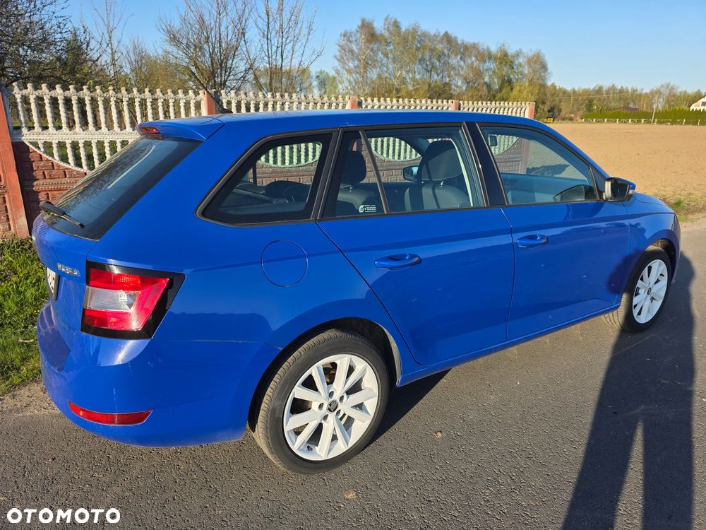 Skoda Fabia 1.0 TSI Active - 6