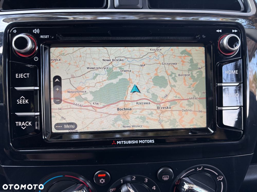 Mitsubishi Space Star - 30