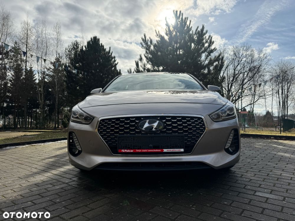 Hyundai i30 1.4 T-GDI GPF Premium DCT - 12