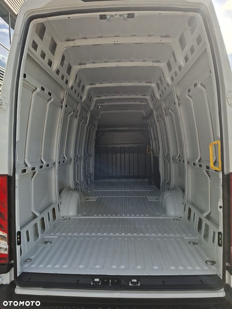 Iveco Daily 35S18HA8 V - 15