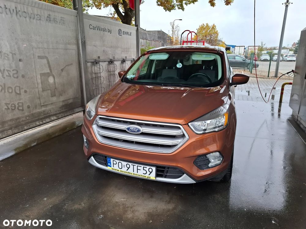 Ford Kuga - 3