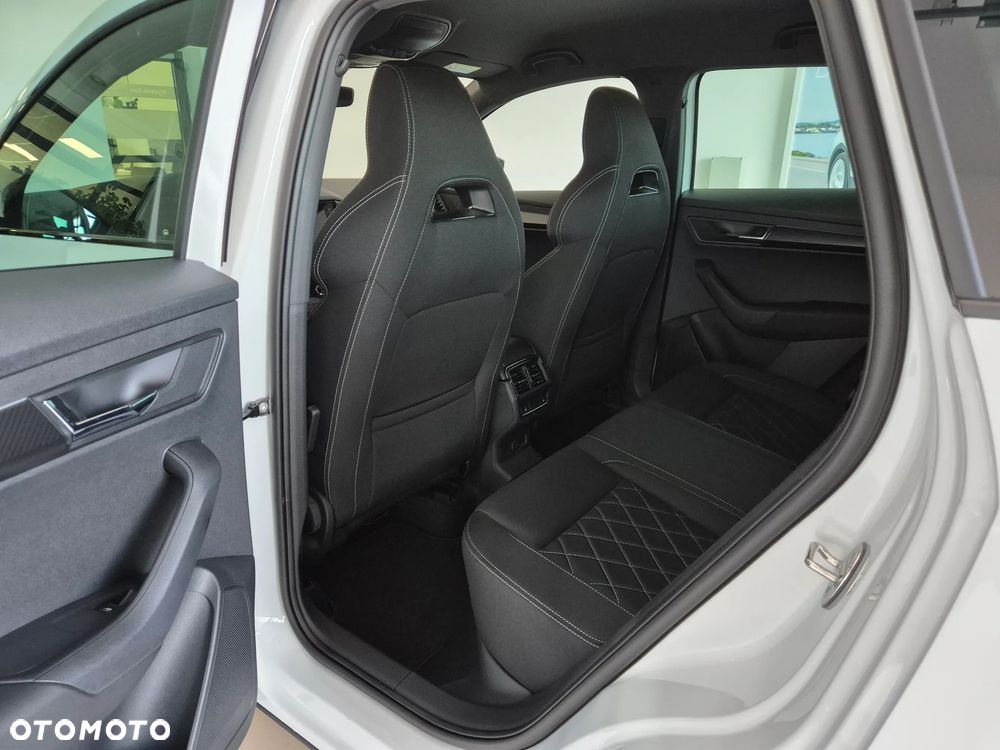 Skoda Karoq 1.5 TSI ACT Sportline DSG - 12
