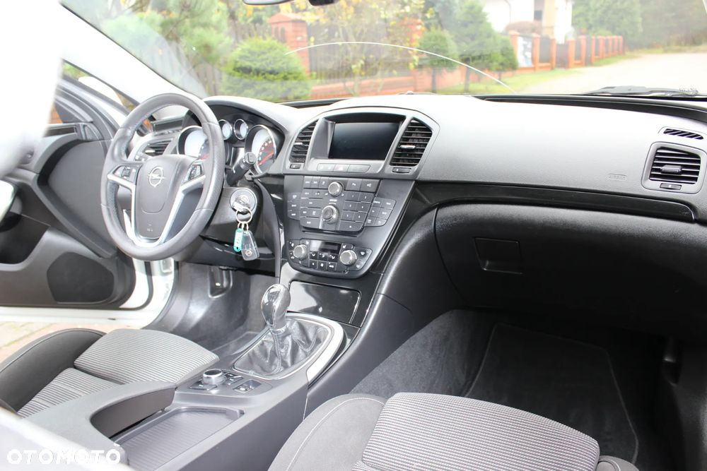 Opel Insignia 2.0 Turbo Sports Tourer - 10