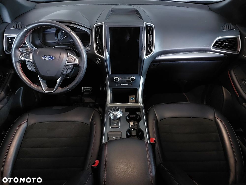 Ford Edge - 13