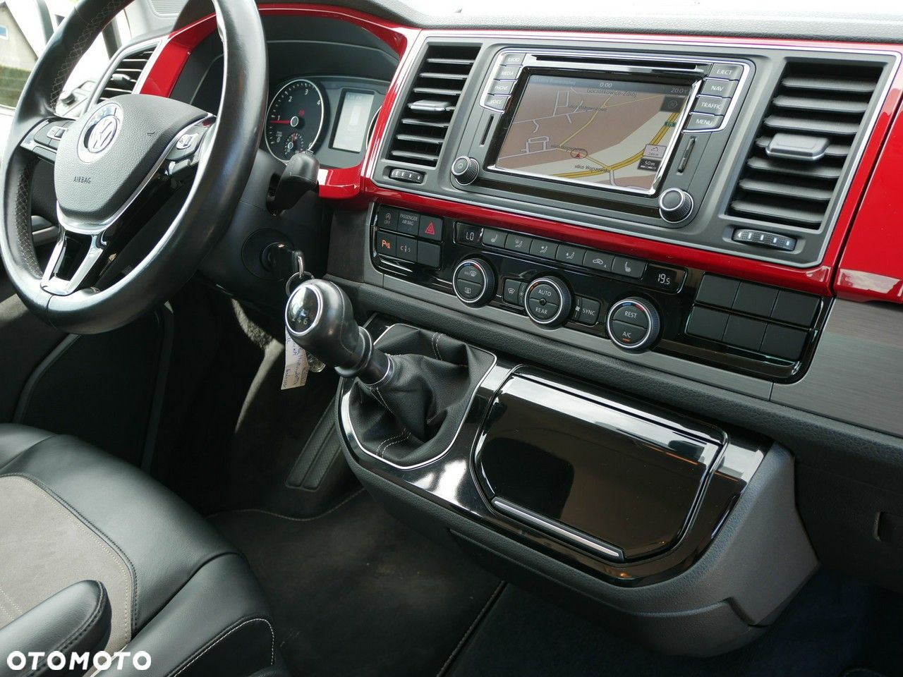 Volkswagen Multivan 2.0 BiTDI L1 Highline - 28
