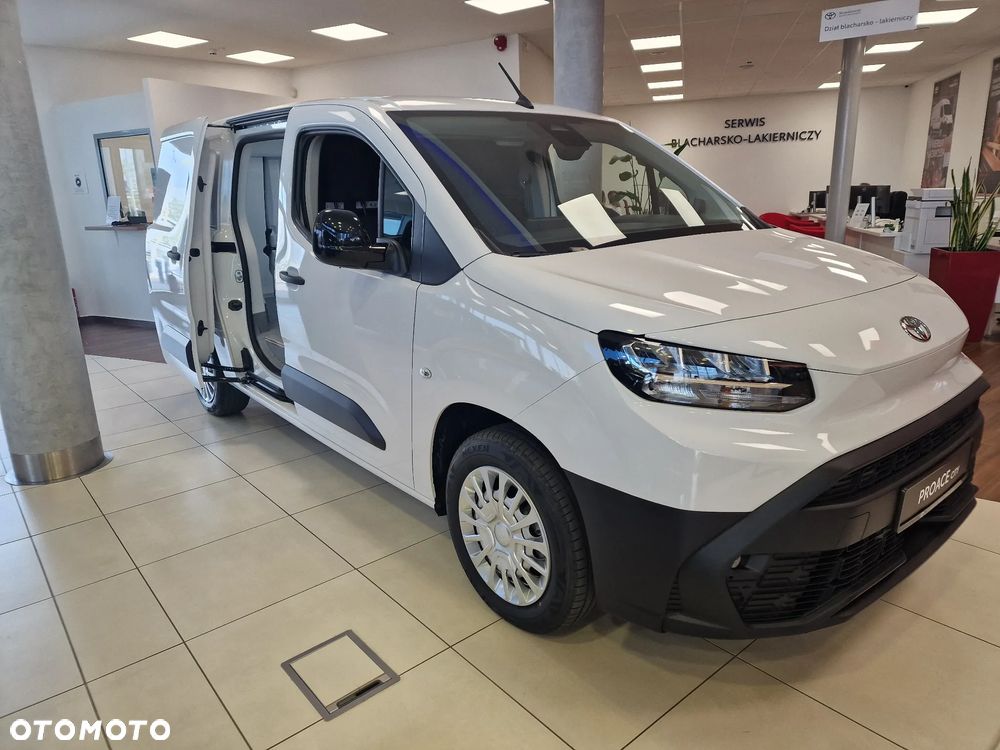 Toyota Proace City - 13