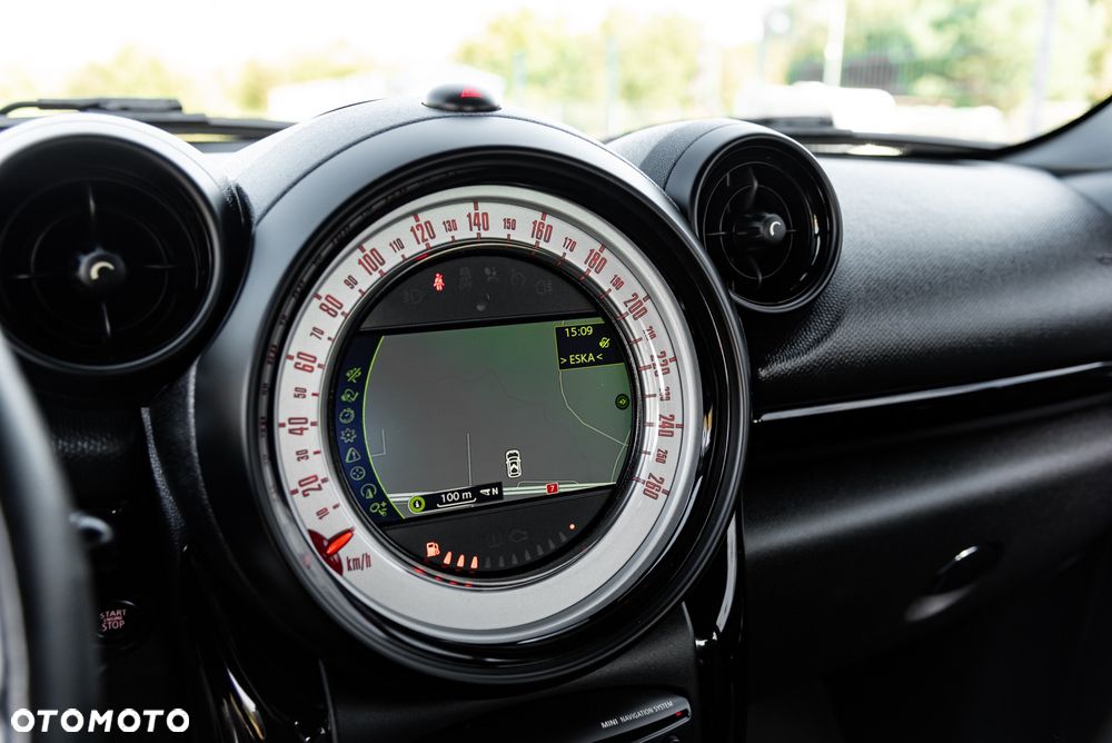 MINI Paceman Cooper SD All4 - 26