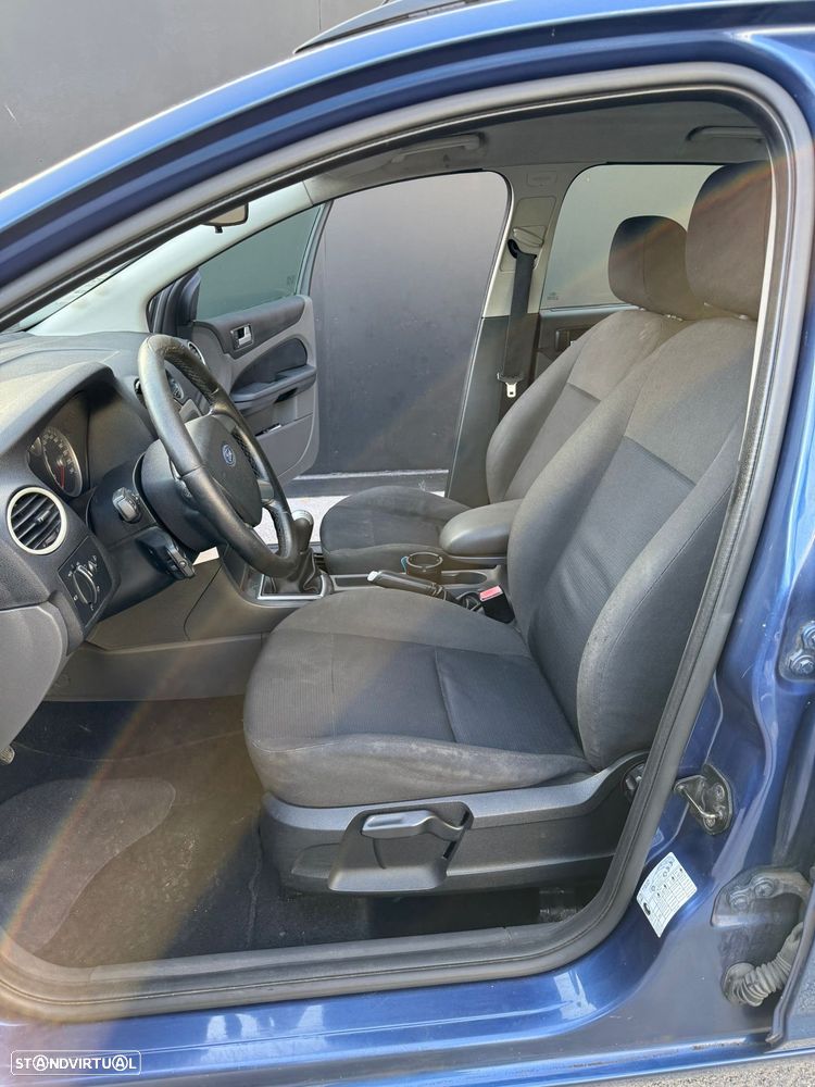 Ford Focus SW 1.6 TDCi Trend - 10