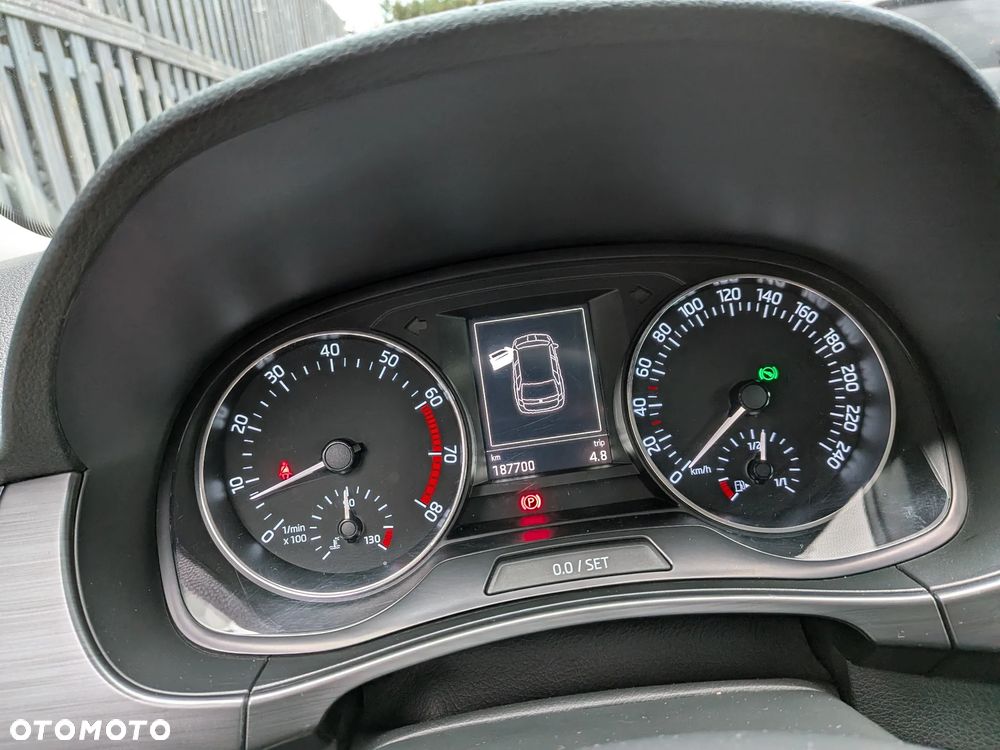 Skoda Fabia - 16