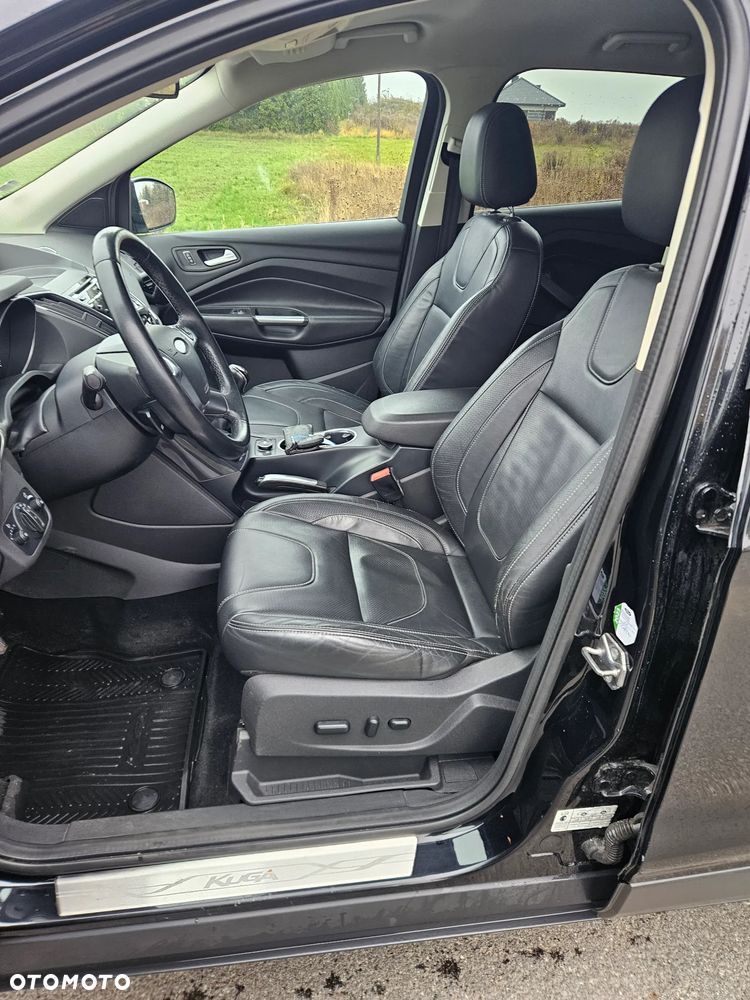 Ford Kuga - 13