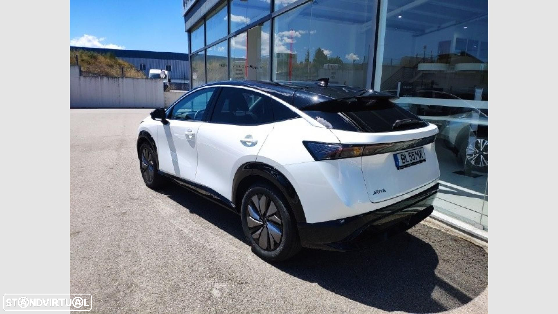 Nissan Ariya 87 kWh Evolve Carr. 22kW - 8