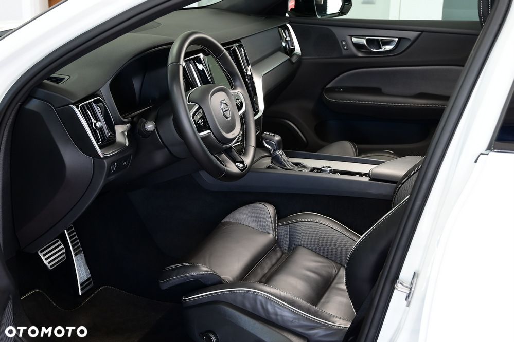 Volvo S60 T4 R-Design - 7