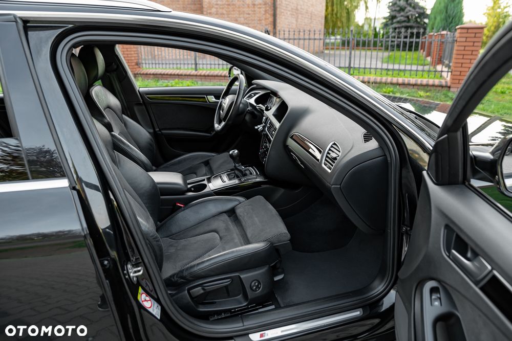 Audi A4 Avant 2.0 TFSI quattro S line Sportpaket - 23